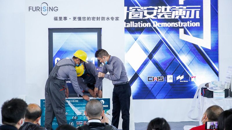平开窗五金件：材质与尺寸如何影响性能与寿命？**